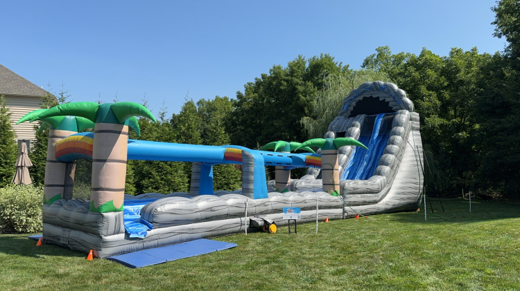 22ft High 56ft long  2 Lane Roaring River Water Slide